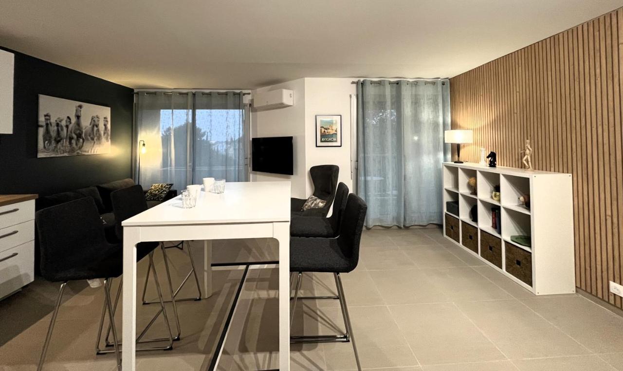 Confortable Appartement Pres D'Avignon Le Pontet  Eksteriør bilde