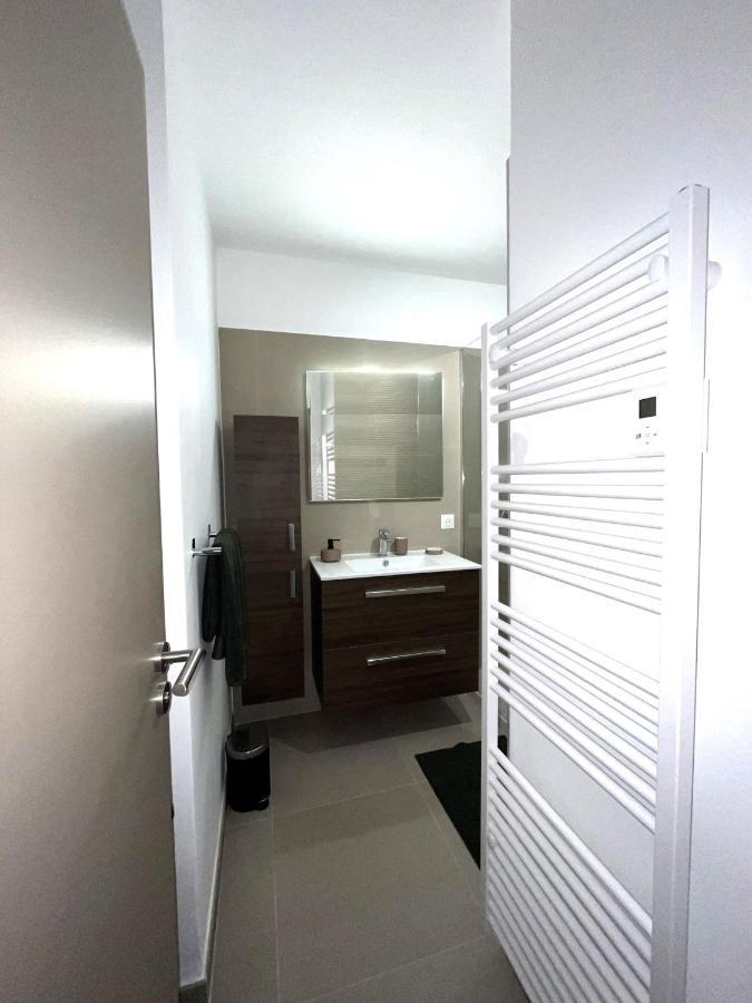 Confortable Appartement Pres D'Avignon Le Pontet  Eksteriør bilde