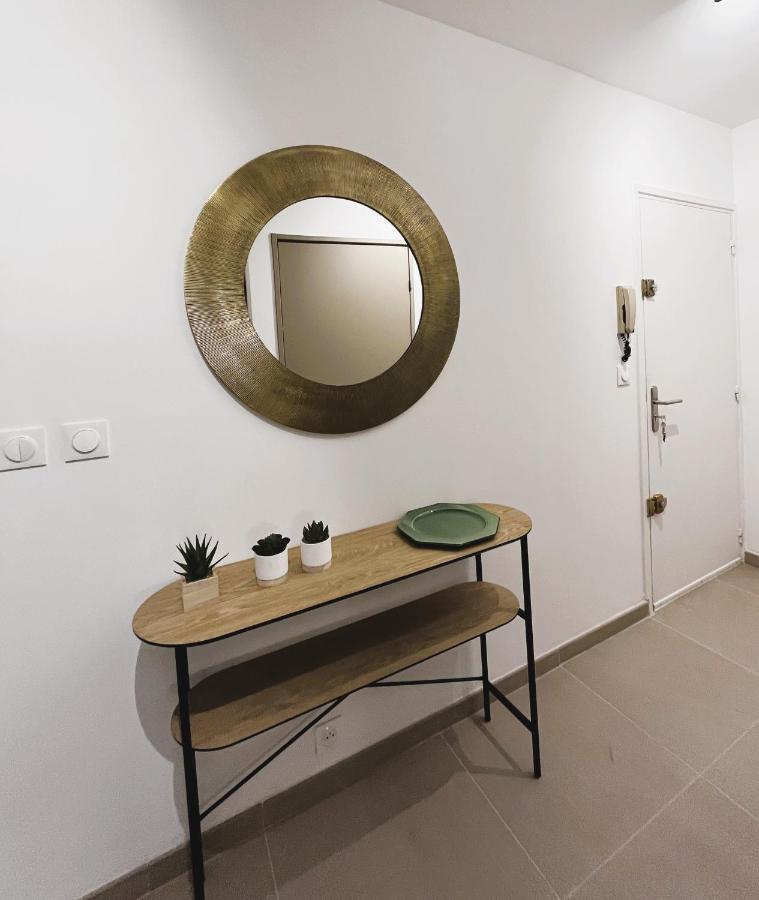 Confortable Appartement Pres D'Avignon Le Pontet  Eksteriør bilde